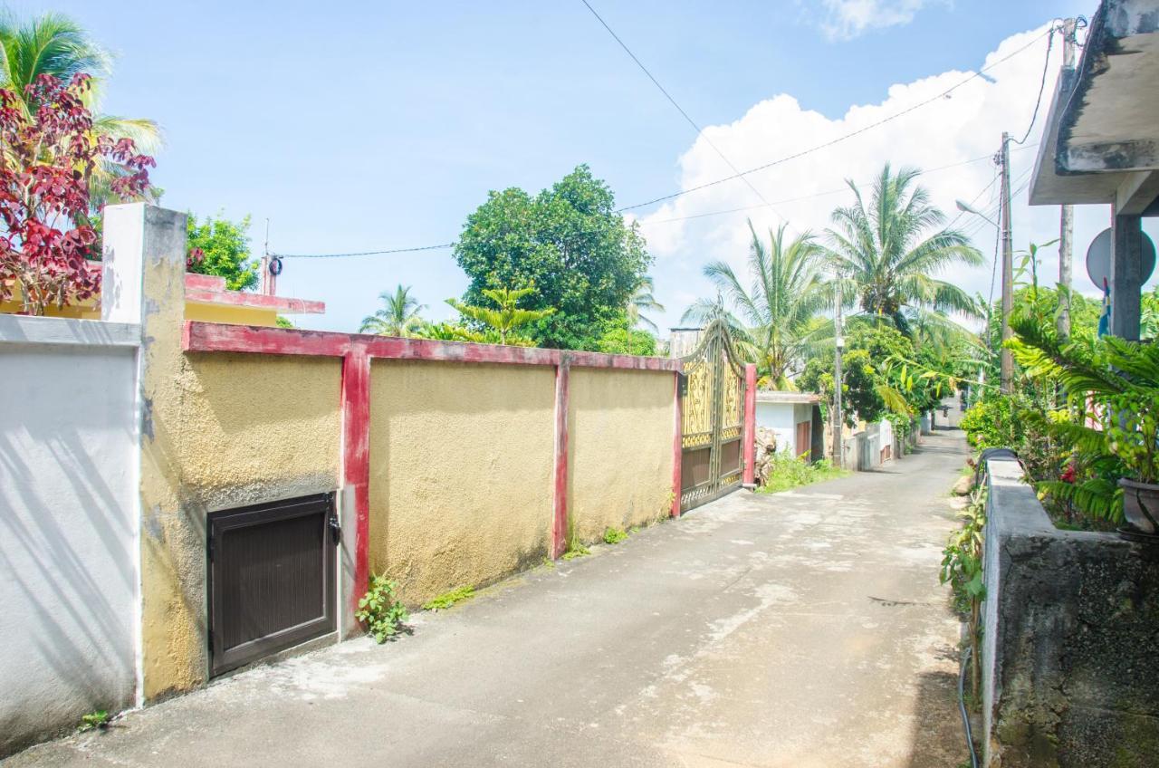 La Caverna House Chemin Grenier Exterior photo